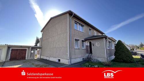 Foto - Haus zum Kaufen in Hecklingen 85.000,00 € 108 m²