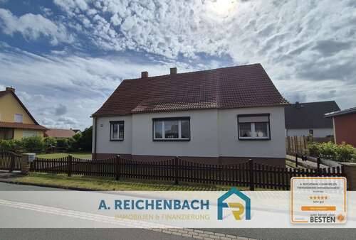 Foto - Haus zum Kaufen in Mockrehna 210.000,00 € 158 m²