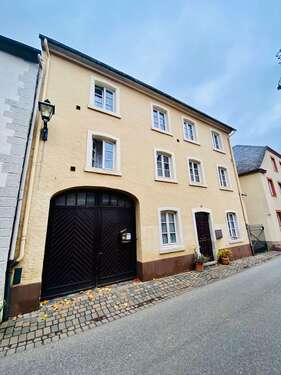 Foto - Haus zum Kaufen in Neumagen-Dhron 185.000,00 € 146 m²