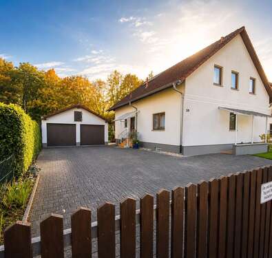 Foto - Haus zum Kaufen in Neuenburg am Rhein 590.000,00 € 183 m²