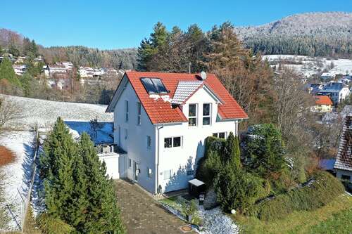 Foto - Haus zum Kaufen in Balingen 445.000,00 € 170 m²