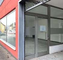 Büro in Roth 670,00 € 67.75 m² - 670,00 EUR Kaltmiete, ca.  67,75 m² in Roth (PLZ: 91154)