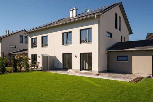 Foto - Haus zum Mieten in Buchloe 2.400,00 € 170 m²
