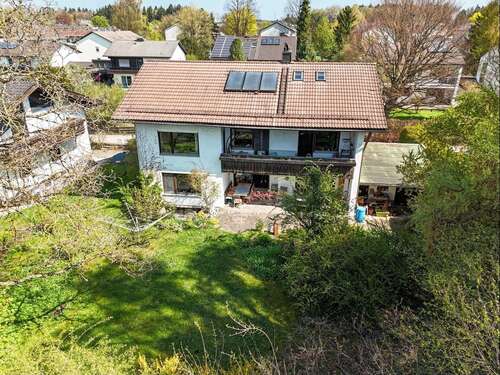 Foto - Haus zum Kaufen in Stephanskirchen 975.000,00 € 240 m²