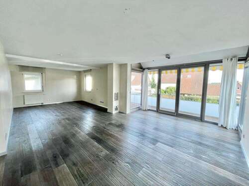 Foto - Haus zum Mieten in Denkendorf 2.200,00 € 175 m²
