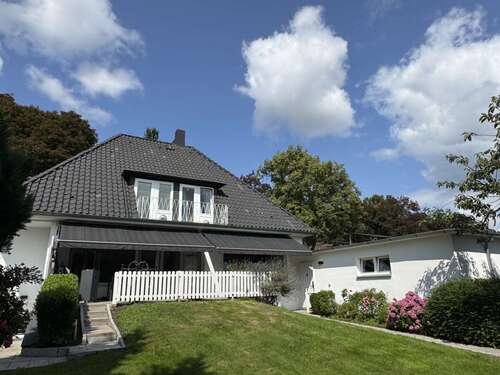 Foto - Haus zum Kaufen in Bad Bramstedt 635.000,00 € 155 m²