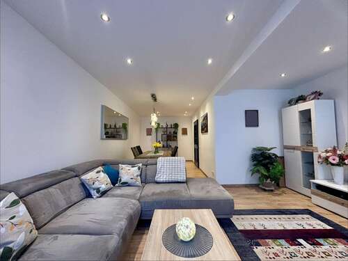 Foto - Haus zum Kaufen in Krefeld 486.000,00 € 136.85 m²