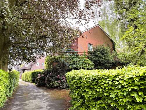 Foto - Haus zum Kaufen in Wilhelmshaven 330.000,00 € 157 m²