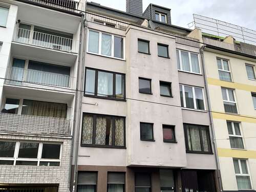 Foto - Haus zum Kaufen in Düsseldorf 1.750.000,00 € 585 m²