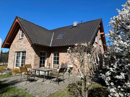 Foto - Haus zum Kaufen in Fredersdorf-Vogelsdorf 549.000,00 € 150 m²