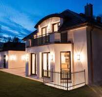 Haus zum Kaufen in Grünwald 3.590.000,00 € 230 m²