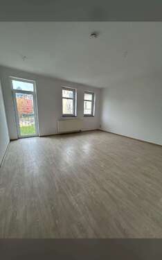Foto - Wohnung zum Mieten in Treuen 393,00 € 65.45 m²