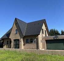 Haus zum Kaufen in Bad Pyrmont Großenberg 389.000,00 € 139.16 m² - Bad Pyrmont / Großenberg