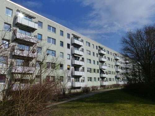 Foto - Wohnung zum Mieten in Schwerin 376,00 € 53.2 m²