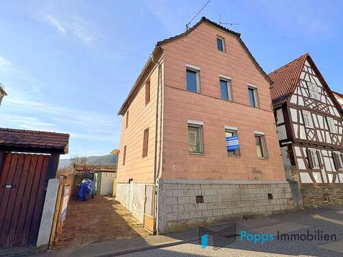 Foto - Haus zum Kaufen in Kelkheim (Taunus) Fischbach 170.000,00 € 105 m²