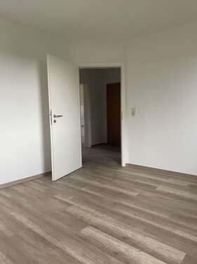 Foto - Wohnung zum Mieten in Fraureuth 366,00 € 53.89 m²