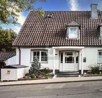 Haus zum Kaufen in Essen 1.100.000,00 € 240 m²