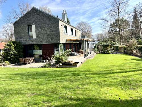 Foto - Haus zum Kaufen in Ahrensburg 3.295.000,00 € 465 m²