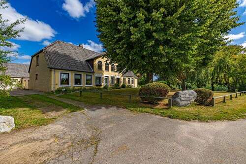 Foto - Haus zum Kaufen in Taarstedt 549.000,00 € 210 m²