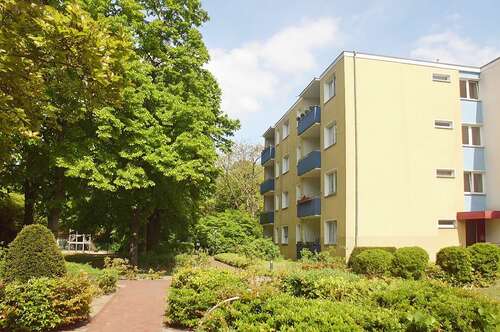 Foto - Wohnung zum Kaufen in Berlin-Buckow 168.000,00 € 59.52 m²