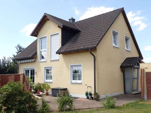 Foto - Haus zum Kaufen in Marktleugast 235.000,00 € 106 m²