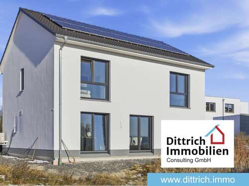 Foto - Haus zum Kaufen in Ölbronn-Dürrn 780.000,00 € 159.06 m²