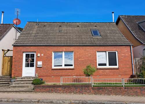 Foto - Haus zum Kaufen in Kellinghusen 149.900,00 € 98 m²