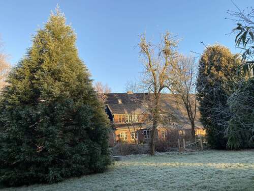 Foto - Haus zum Kaufen in Wingst 285.000,00 € 200 m²