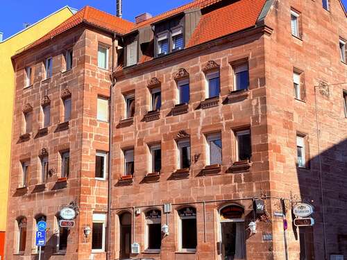 Foto - Haus zum Kaufen in Nürnberg 1.250.000,00 € 653 m²