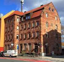 Haus zum Kaufen in Nürnberg 1.250.000,00 € 485 m²