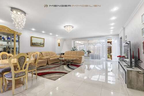 Foto - Haus zum Kaufen in Bergneustadt 490.000,00 € 350 m²