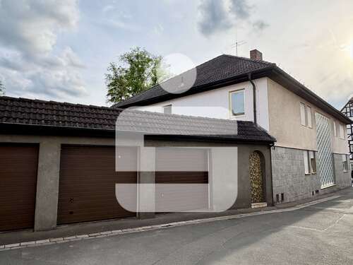 Foto - Haus zum Kaufen in Erlangen 1.350.000,00 € 436.25 m²