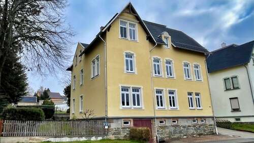 Foto - Haus zum Kaufen in Neukirchen 246.500,00 € 359.47 m²