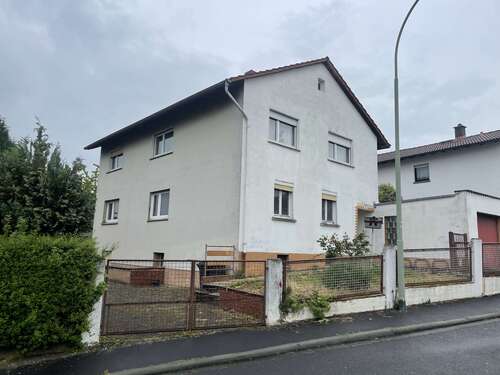 Foto - Haus zum Kaufen in Karben 798.000,00 € 152 m²