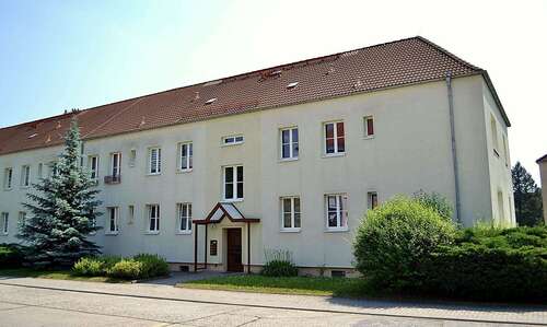 Foto - Wohnung zum Mieten in Schwarze Pumpe 443,50 € 83.68 m²