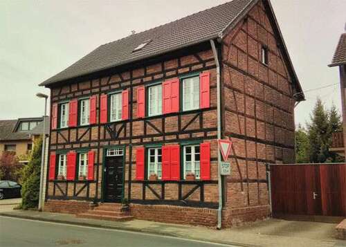 Foto - Haus zum Kaufen in Erftstadt-Friesheim 299.000,00 € 170 m²