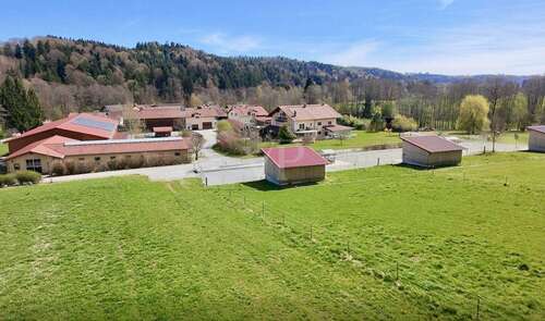 Foto - Haus zum Kaufen in Auerbach 2.990.000,00 € 500 m²