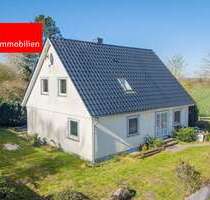 Haus zum Kaufen in Neudorf-Bornstein 260.000,00 € 141 m²