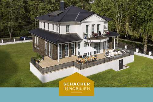 Foto - Haus zum Kaufen in Falkensee 995.000,00 € 225 m²