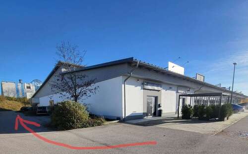 Foto - Büro in Denkendorf 1.920,00 € 320 m²