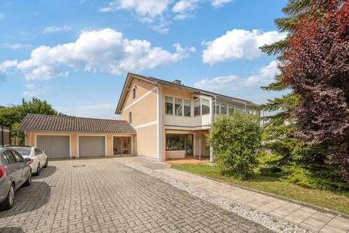 Foto - Haus zum Kaufen in Tittmoning 750.000,00 € 301.09 m²