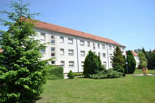 Foto - Wohnung zum Mieten in Schwarze Pumpe 298,34 € 56.29 m²