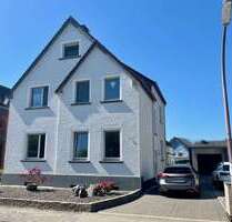 Haus zum Kaufen in Unna 449.000,00 € 242 m²