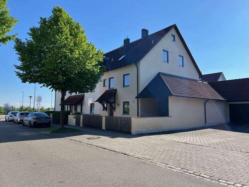 Foto - Haus zum Kaufen in Hallbergmoos 850.000,00 € 195 m²