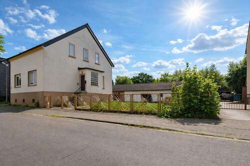 Foto - Haus zum Kaufen in Essen Gerschede 385.000,00 € 178 m²