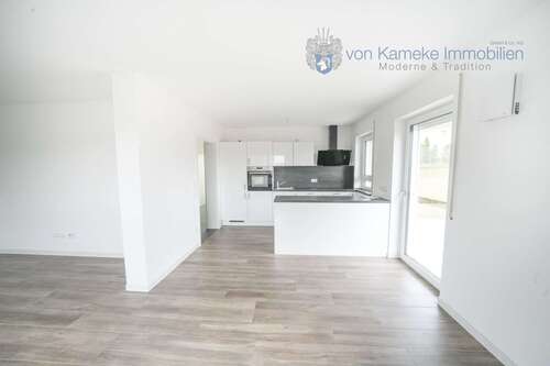 Foto - Wohnung zum Mieten in Höchstadt 995,00 € 89 m²