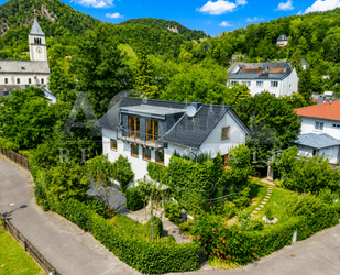 Haus zum Kaufen in Bad Honnef 1.025.000,00 € 213 m²