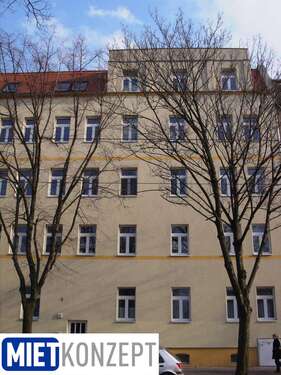 Foto - Wohnung zum Mieten in Halle 340,00 € 48 m²