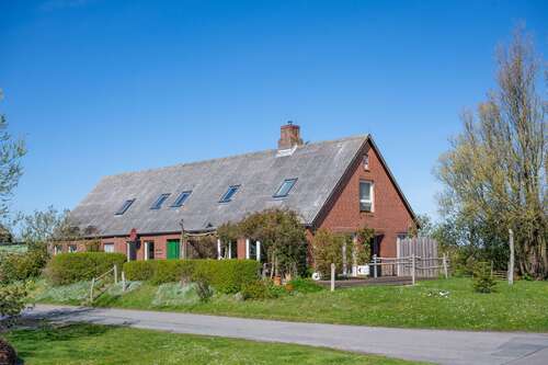 Foto - Haus zum Kaufen in Pellworm 349.000,00 € 150 m²