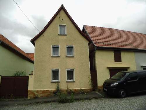 Foto - Haus zum Kaufen in Allstedt 35.000,00 € 104 m²